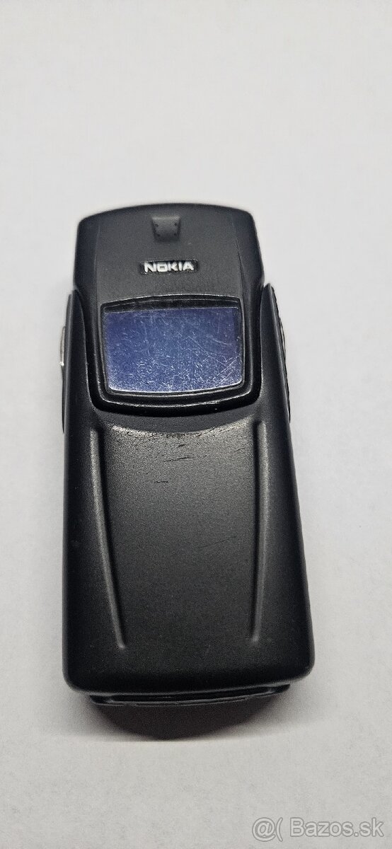 Nokia 8910i - 9