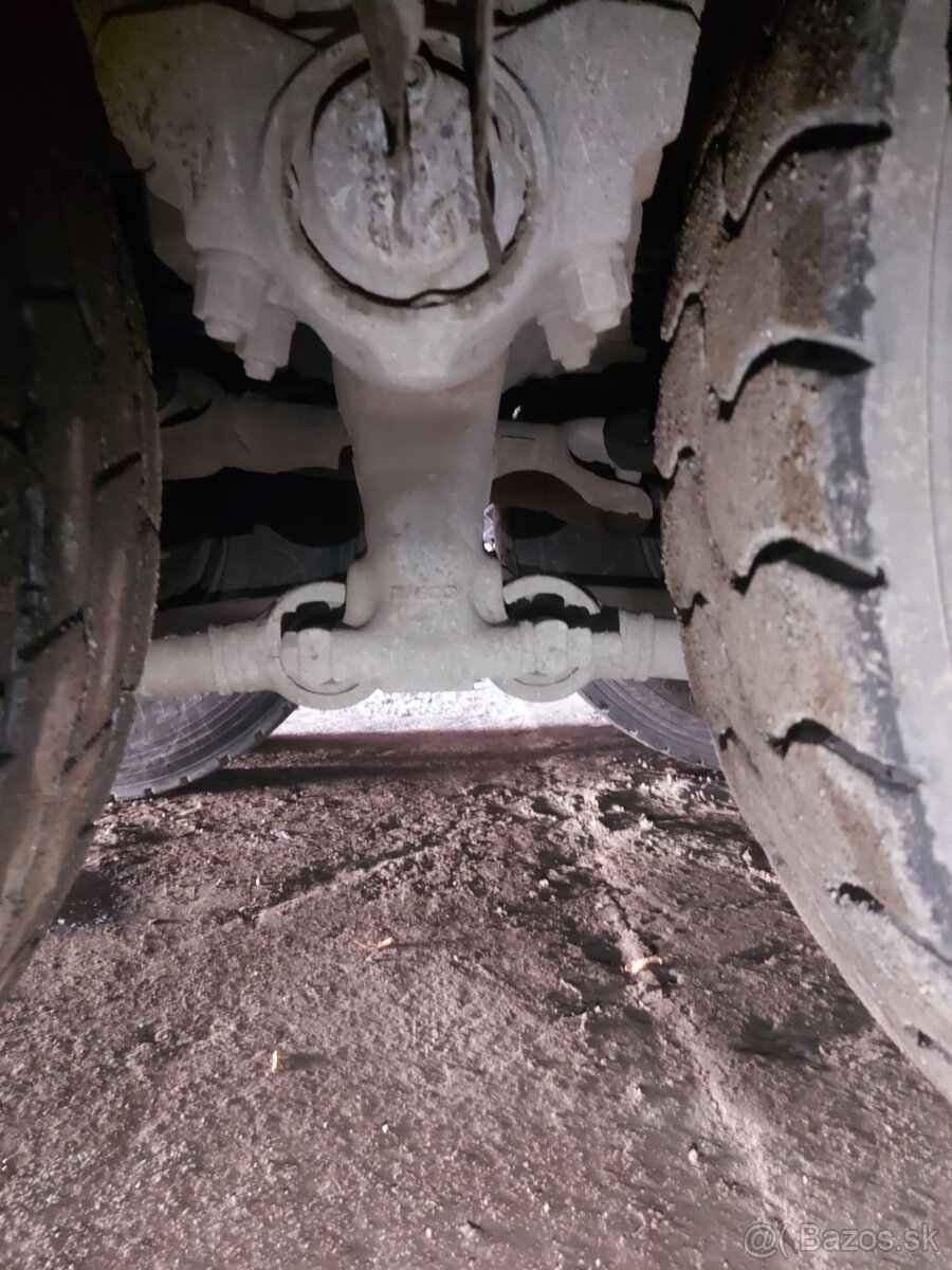 Iveco Trakker 410 - 9