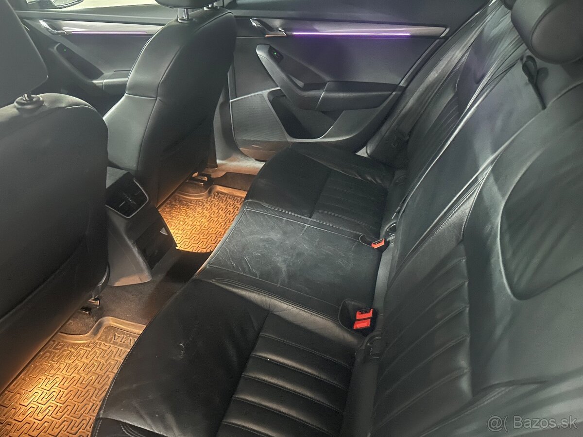 Škoda Octavia 2019 full LED plná výbava - 9