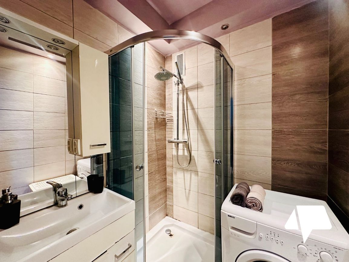 Prenájom 2 izbový byt Chrenová - top lokalita - 9