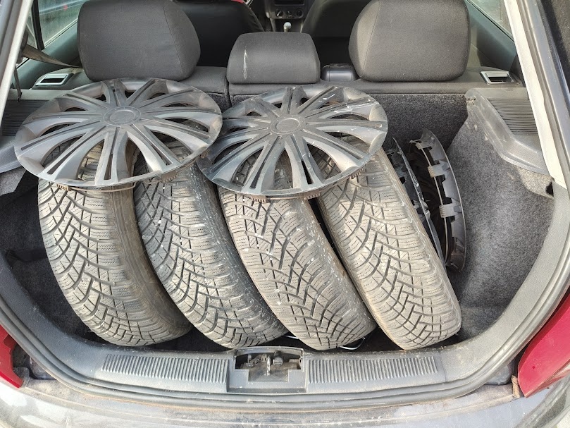 Fabia 2006 1.2 HTP 47 kw/ 55 koní 1000 € - 9