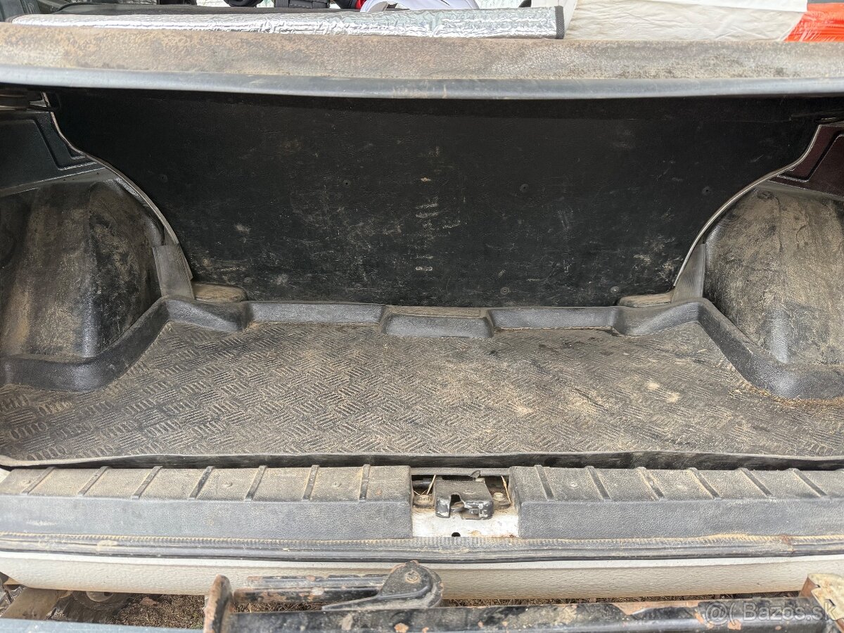 Lada Niva VAZ 21214 - 9