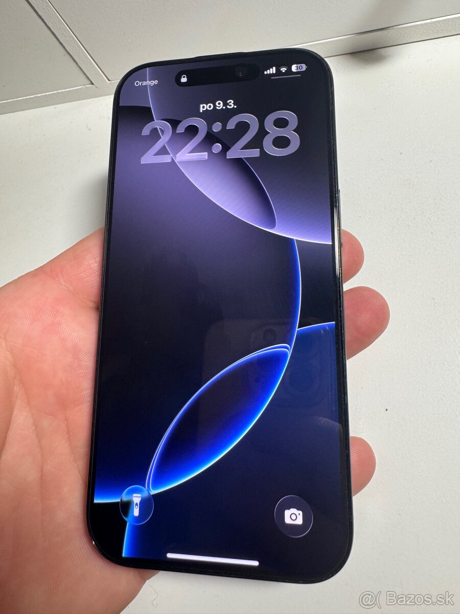 iPhone 16 PRO 256 gb - 9