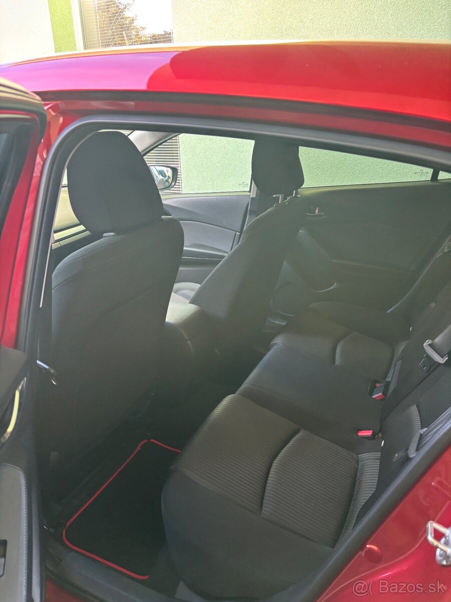 Mazda 3 2015 - 9