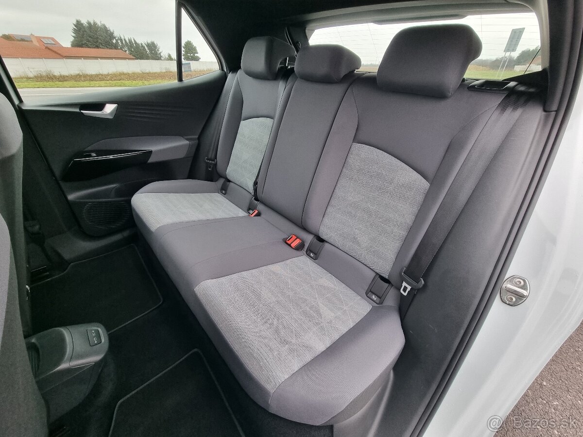Volkswagen ID.3 Pro Performance 58kWh Tech za 22.900 € s DPH - 9