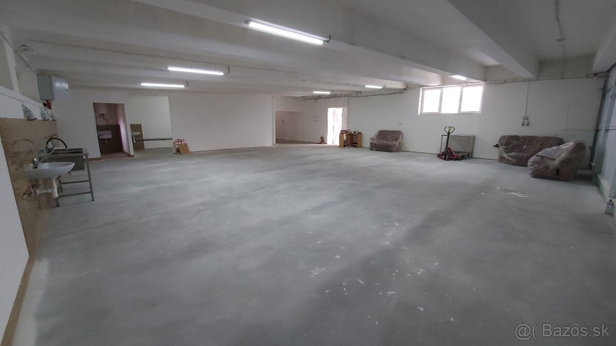 Sídlisko nad Jazerom ( 3850 m2 ) - 9