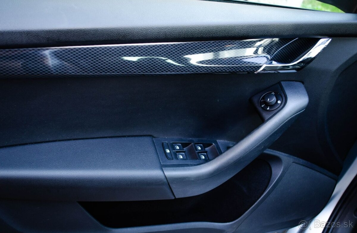 Škoda Octavia 3 Combi 2.0 TDI DPF RS DSG - 9