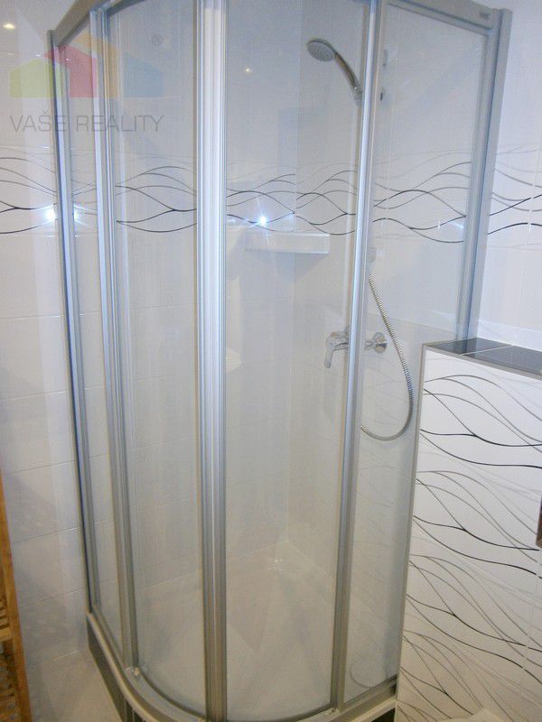 Na prenájom 2 izbový byt s parkovacím miestom, Piešťany. - 9