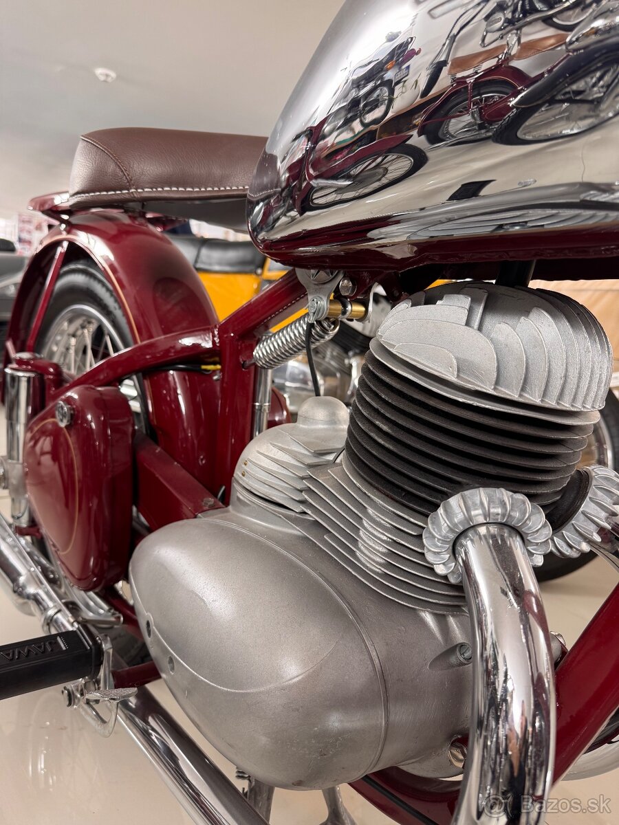 Jawa pérak 250, vape - 9