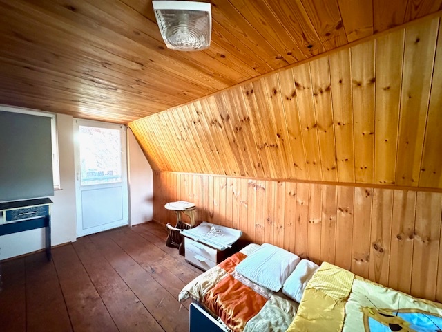 Na predaj murovaná chatka na celoročné bývanie - 9