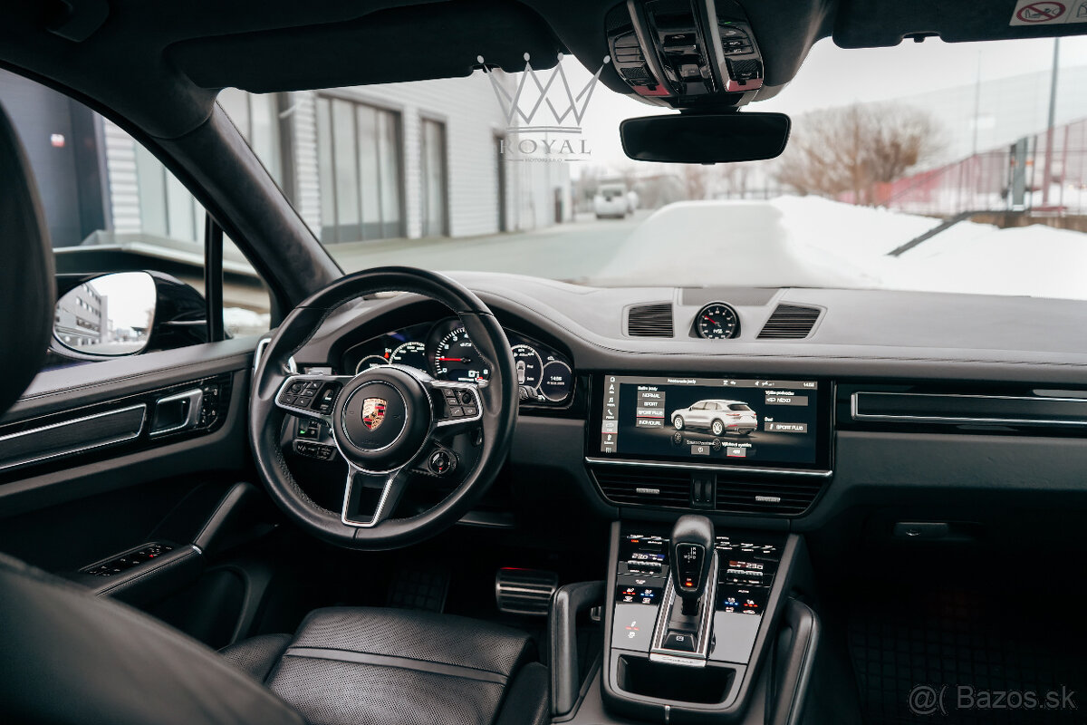 Porsche Cayenne GTS 4.0 V8 Black Edition DPH - 9