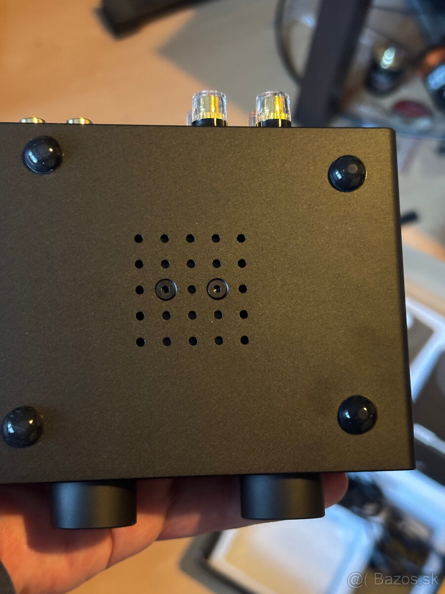 Stereo zosilňovač - 9