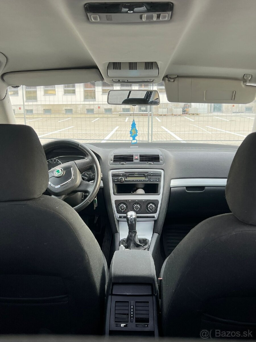 Škoda Octavia 2 facelift TOP - 9