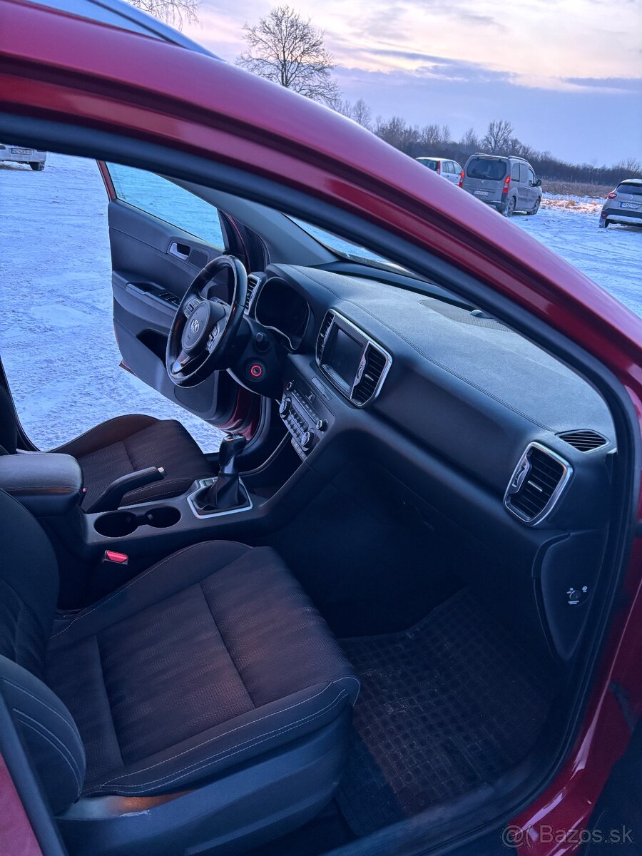 KIA Sportage - 9