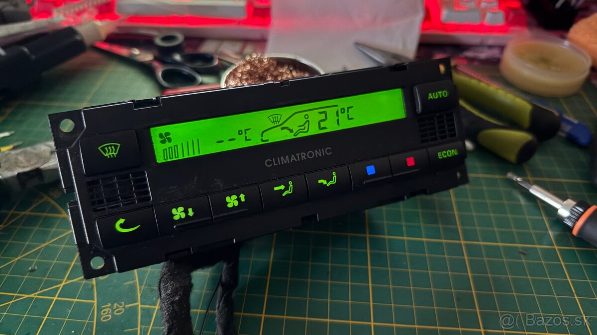 Farebný Climatronik Golf4/Octavia - 9