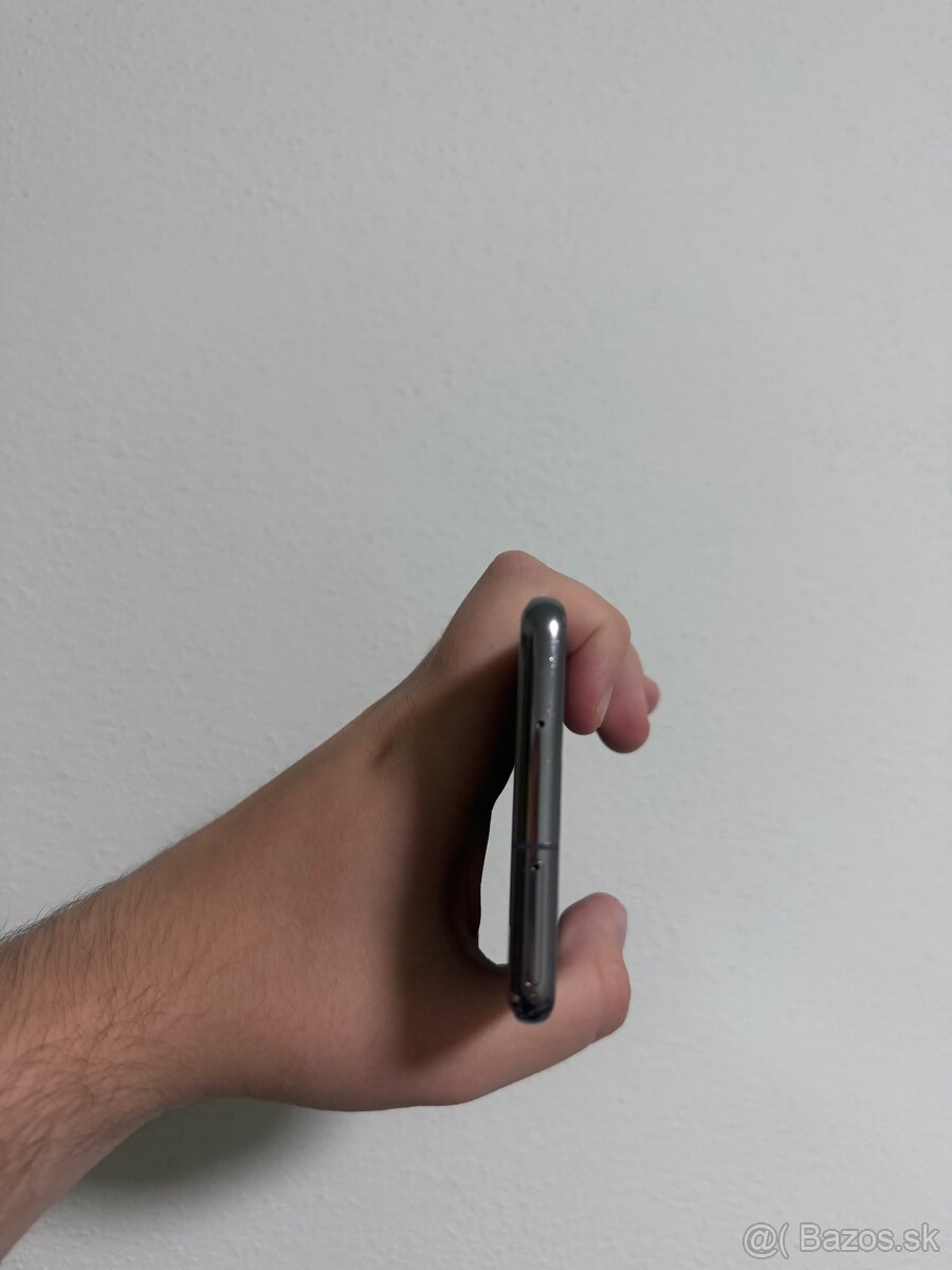 Samsung Galaxy S10 - 9