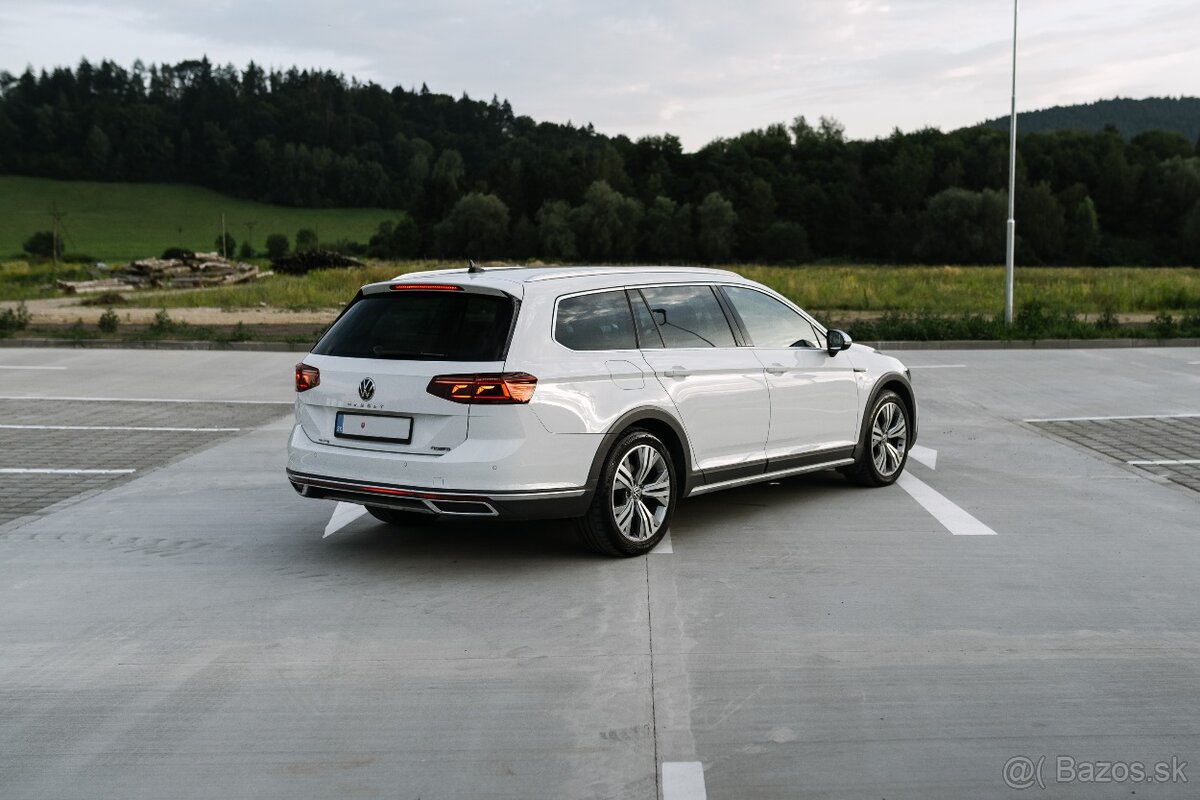 VW Passat Alltrack B8.5 - 9