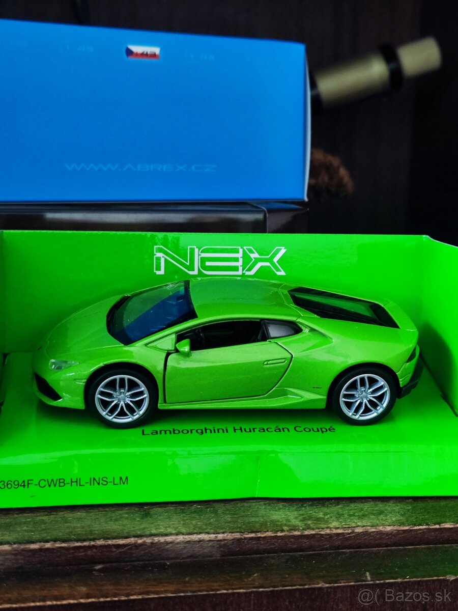 Modely áut Lamborghini a Ferrari - 9