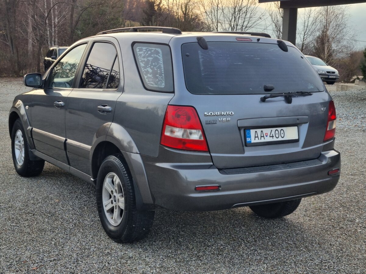 KIA SORENTO 2,5CRDi 4x4 - 9
