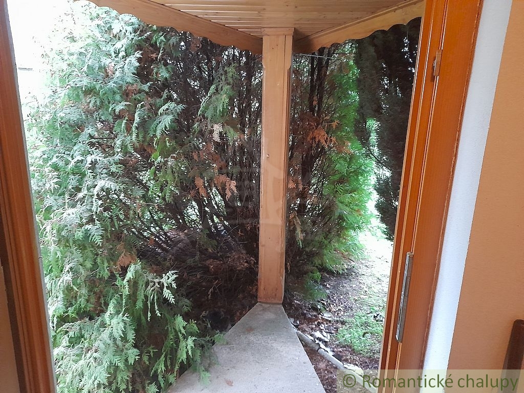 Kamenný dom neďaleko Banskej Štiavnice s cca 70-árovým poz - 9