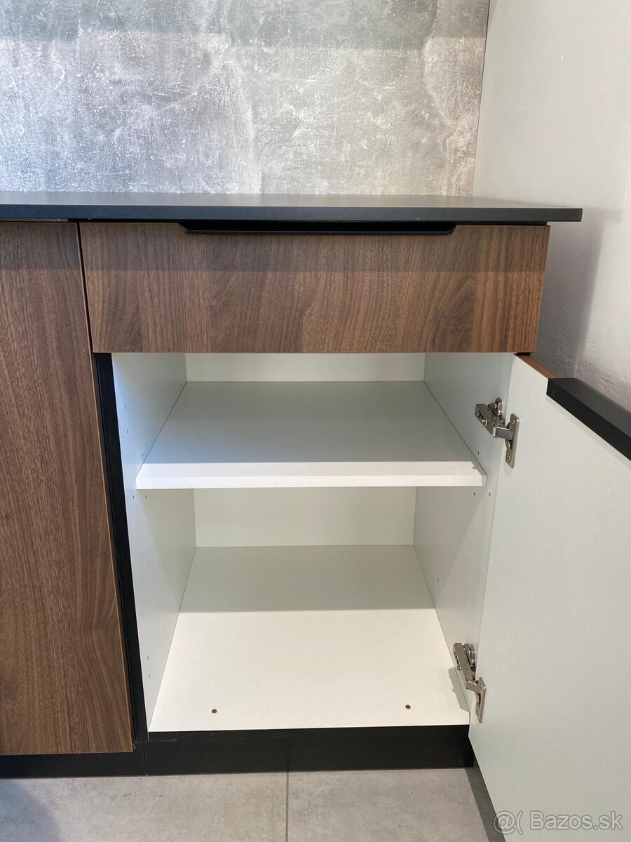 Kuchynská linka – SKLADOM - 9