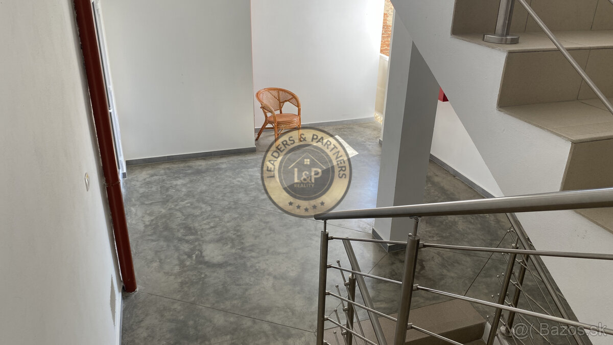 NA PREDAJ: 2-izbový HOLOBYT na kľúč ideálny pre Airbnb - 9