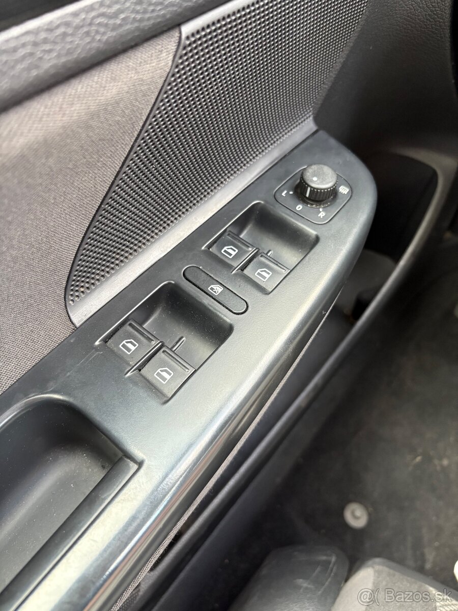 Volkswagen Golf 6 Variant 1.6TDI 77KW - 9