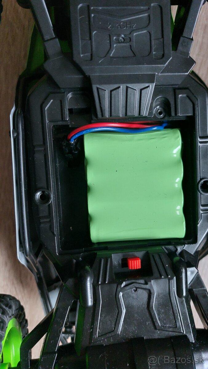 Predam auto na dialkove ovladanie - 9