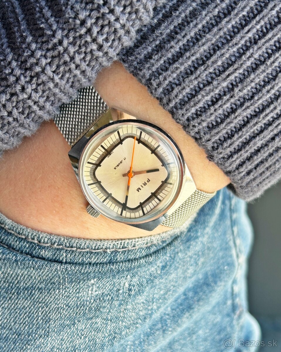 Československé mechanické vintage retro hodinky PRIM Televiz - 9