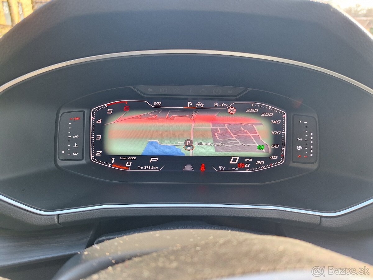 Seat Tarraco 2.0 TDI 150 Xcellence Family DSG - 9