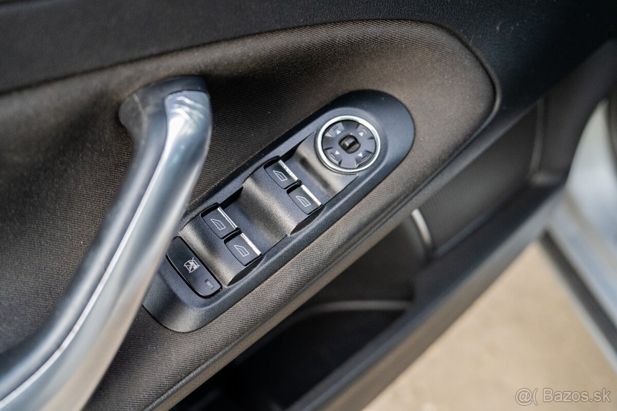 Ford Mondeo combi, 2.0TDCI TITANIUM 103kw, SR vozidlo - 9