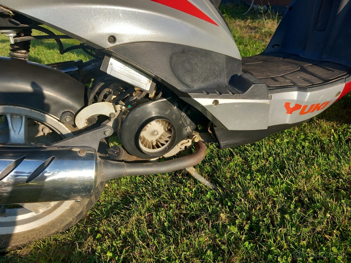 yuki 50 new speedy 78ccm kit na špz.. stav- sadnúť a jazdiť - 9