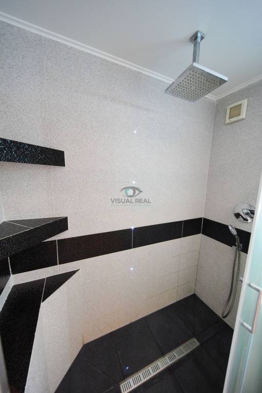 Na predaj 3 izbový byt (77 m²) na 12. p. – KVP, ZOMBOVA - 9