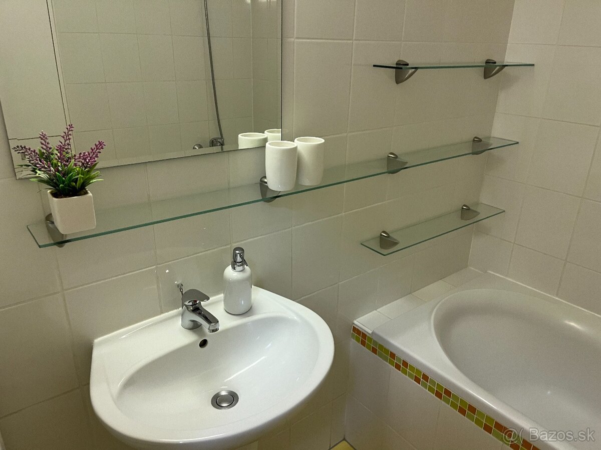 2 izbový byt Trenčín na prenájom, Juh - 9