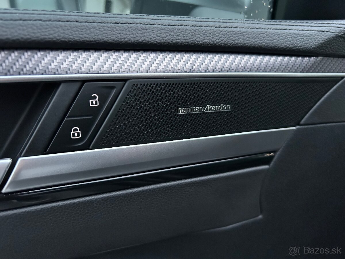 VOLKSWAGEN ARTEON R Shooting Brake 2.0TSI 235kW DSG - 9