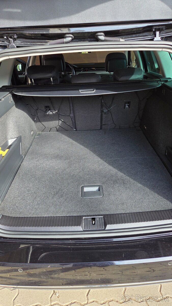 Volkswagen Passat Variant GTE - Benzín - elektro - 9