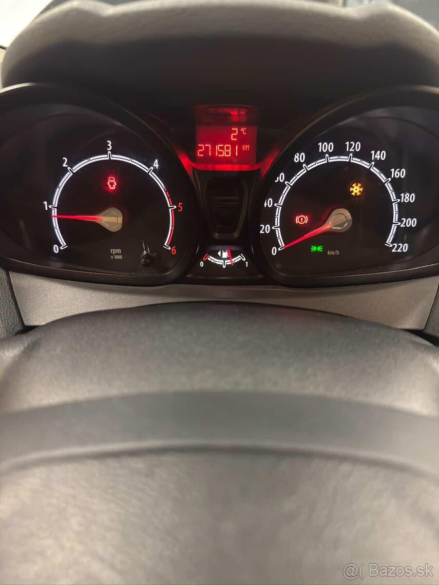 Ford fiesta 1.4 Tdci Diesel - 9