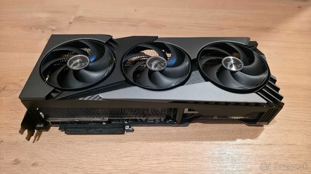 MSI GeForce RTX 5090 32G VANGUARD SOC LAUNCH EDITION - 9