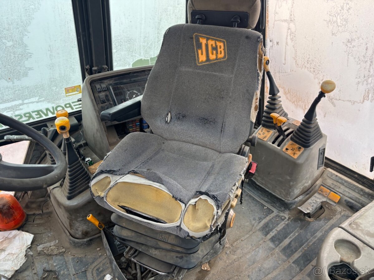 JCB 4CX 4X4 - 9