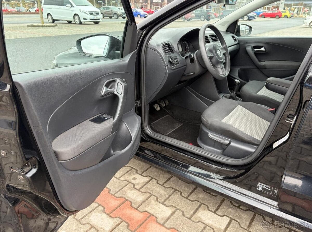 Volkswagen Polo 1.2i 44kw ČR - 9