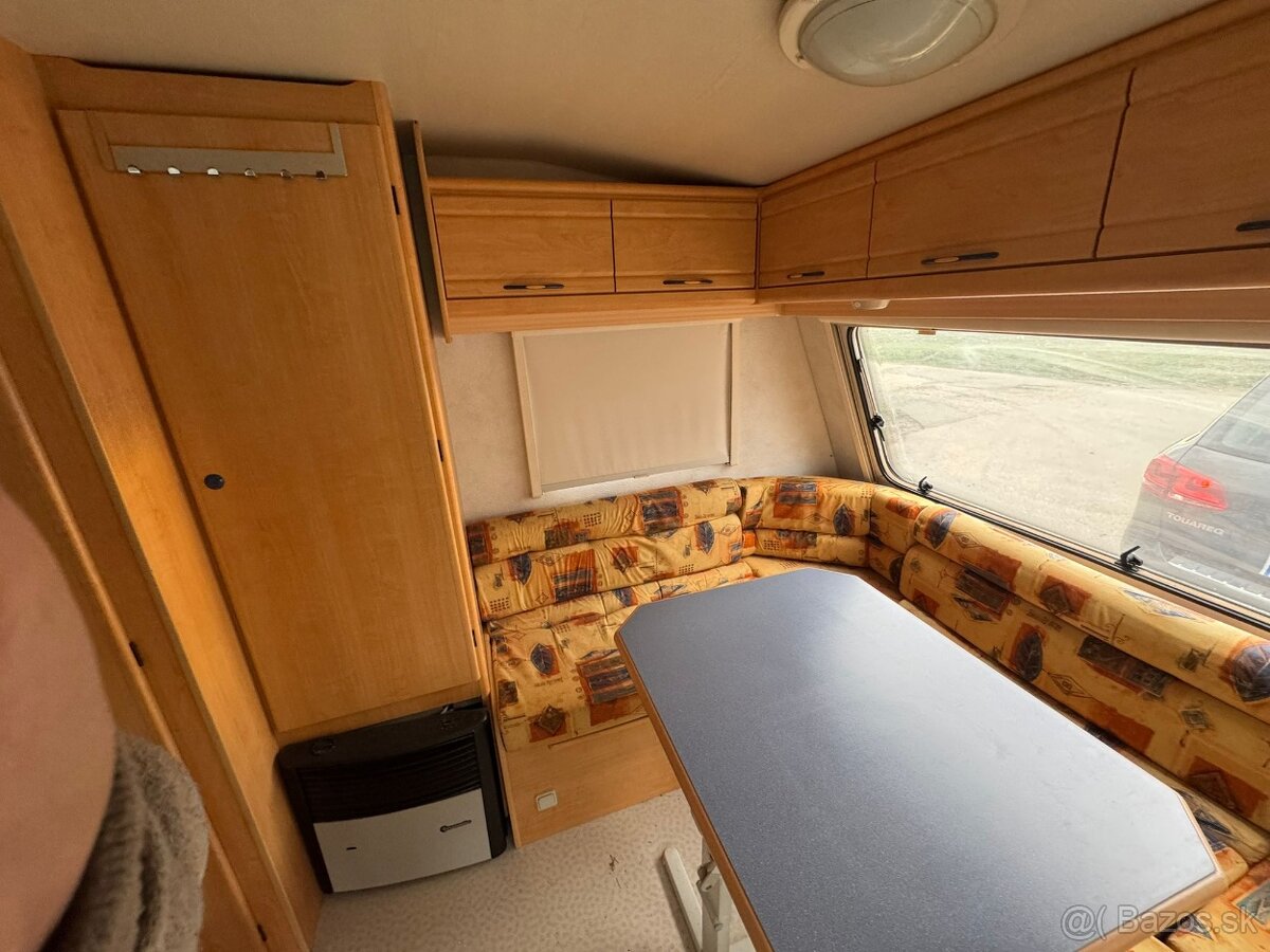 KARAVAN OBYTNÝ PRÍVES ROK 2001 - 9