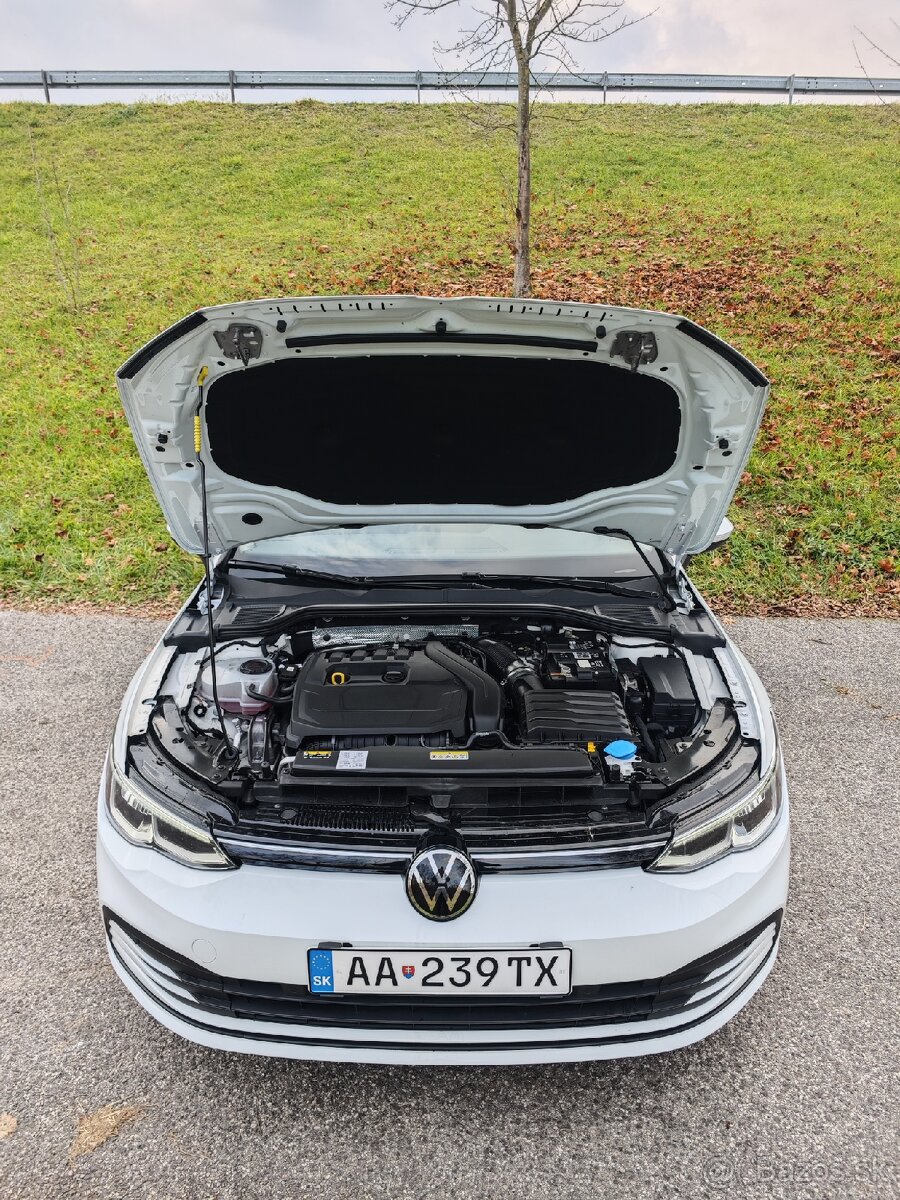 VW Golf 1.5 TSI Life Virtual kokpit Front&Lane Assist - 9