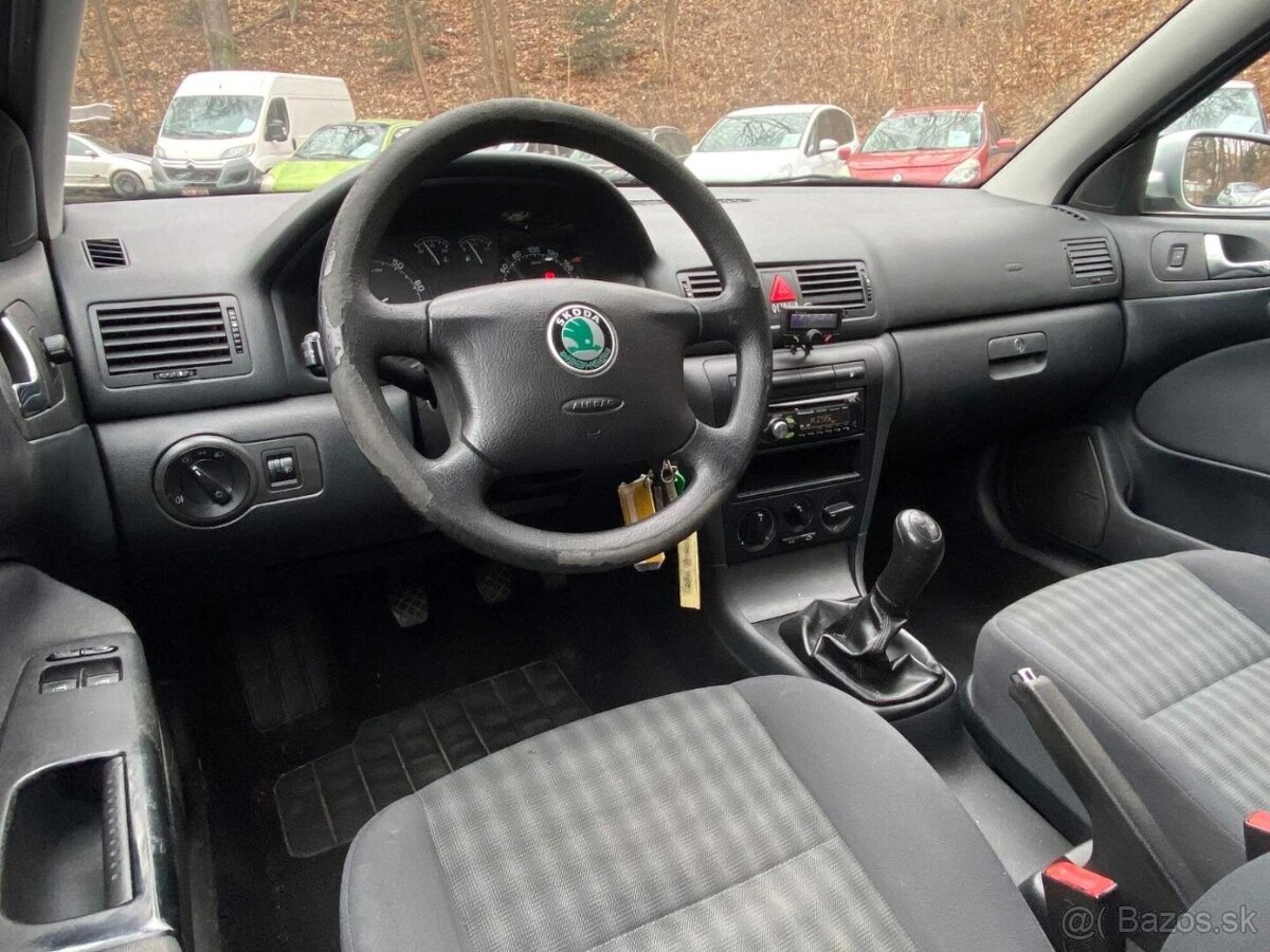 Škoda Octavia Combi 1.6i 75kW tempomat klimatizace 2008 ČR - 9