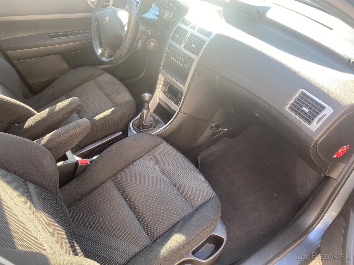 Peugeot 307 1.6i 16V Confort Pack - 9