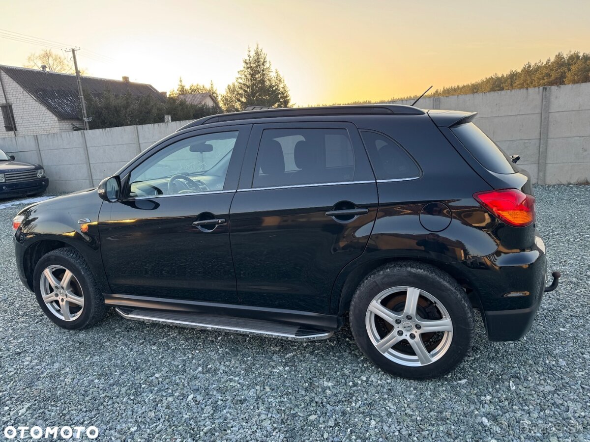 Mitsubishi ASX 1.8 DID diesel rok2011 biela - 9