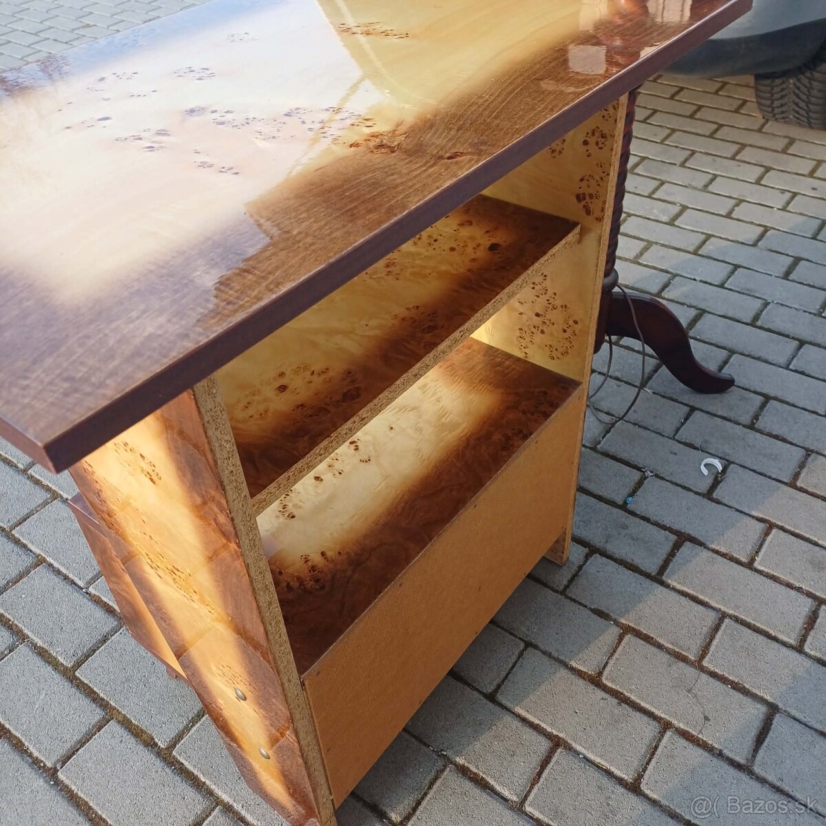 Predám stolík v retro štýle vintage - 9