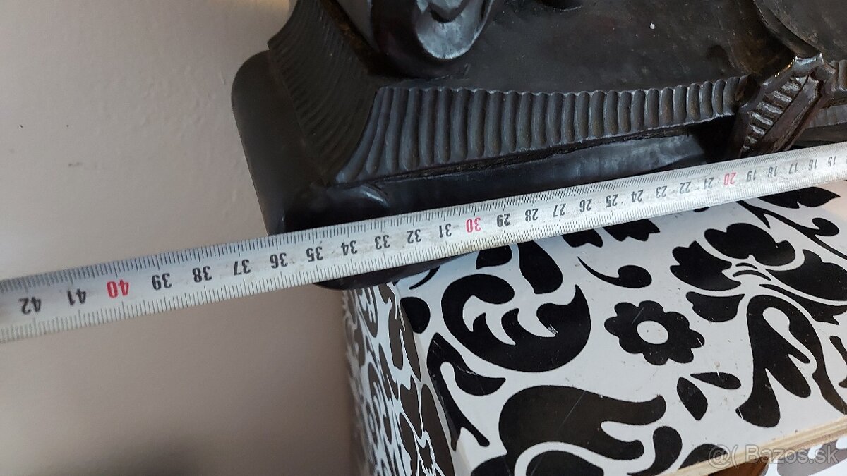 Predám funkčné komodové mechanické hodiny drevorezba - 9