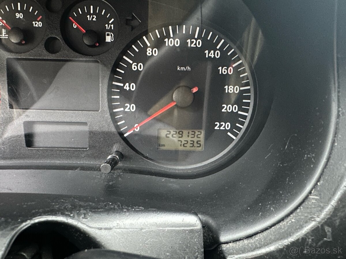 Predám SEAT Ibiza 1.4 2001 - 9