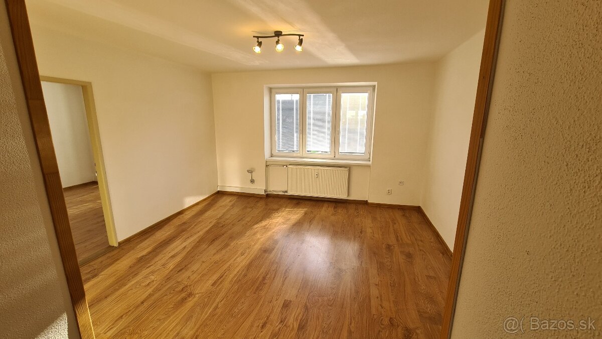 2-izbový byt, 61m² s balkónom - Staré sídlisko - 9