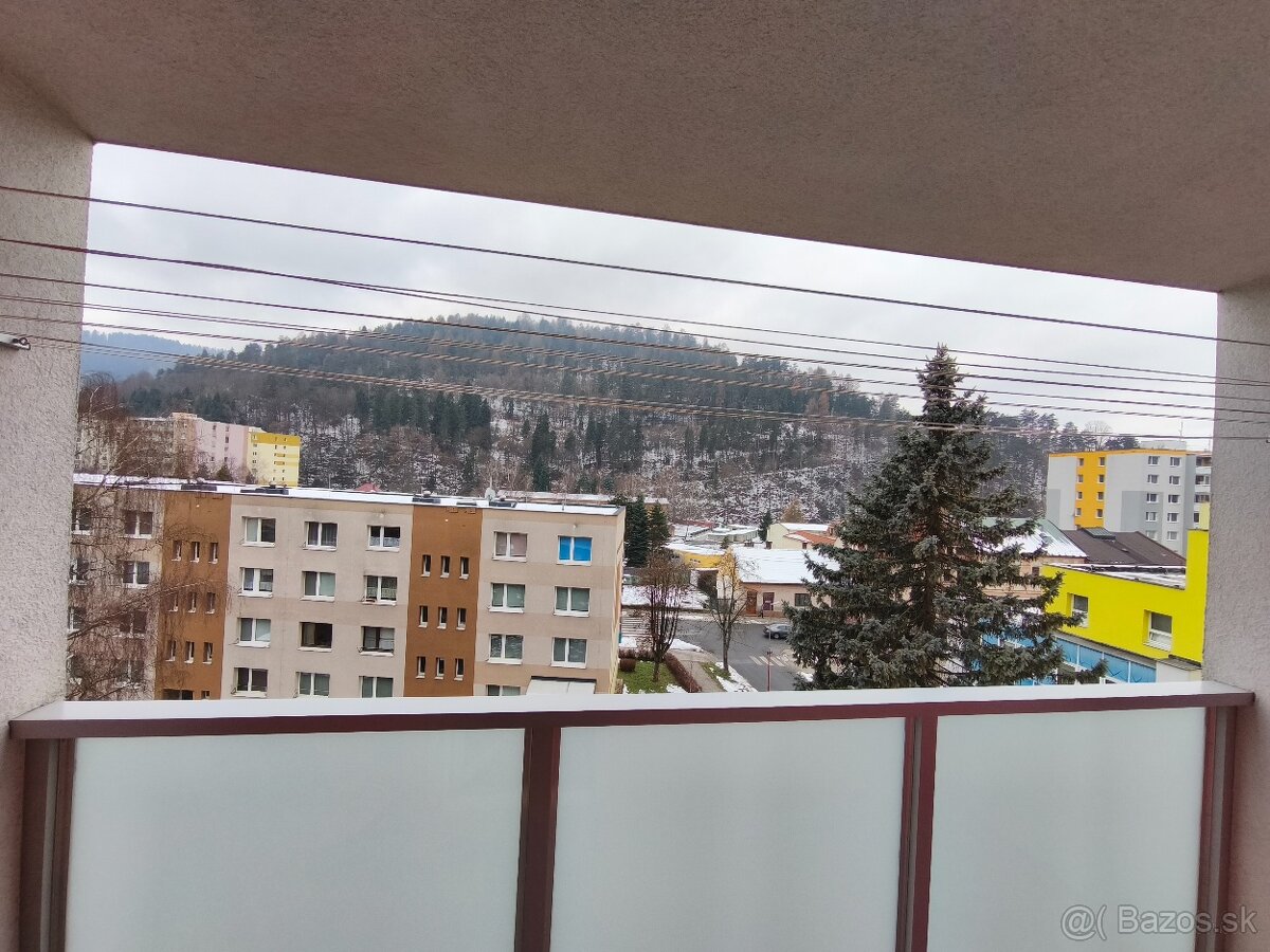 Ponúkam na prenájom 2-izbový byt v meste Krompachy - 9